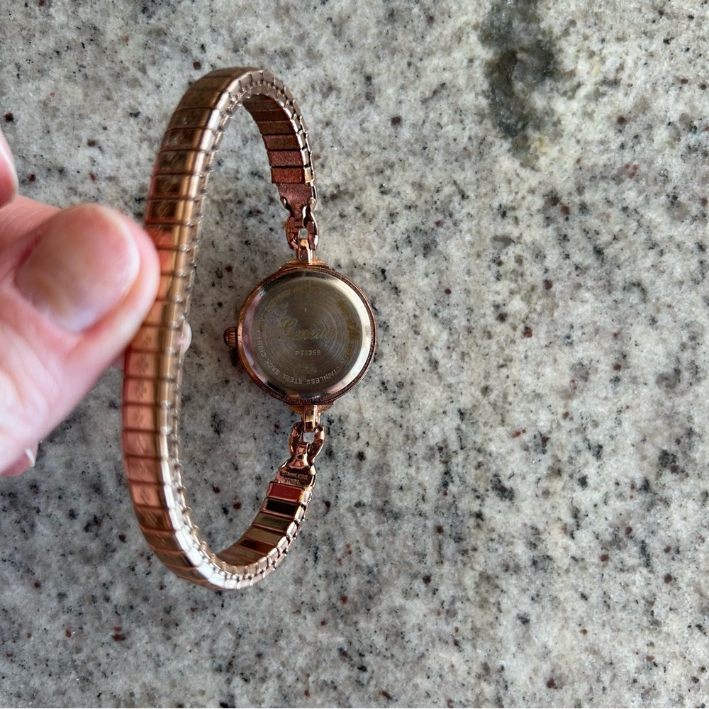 Watch Lot- Black, Rose Gold, Burgundy, Gold - Picture 9 of 12